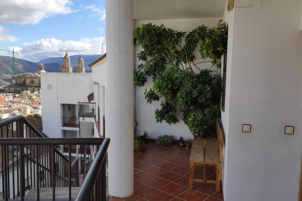 Duplex San Lorenzo 2 Parking Gratuitos Y Piscina Jaen Exterior photo