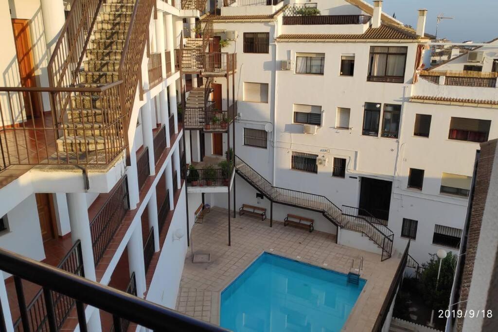 Duplex San Lorenzo 2 Parking Gratuitos Y Piscina Jaen Exterior photo