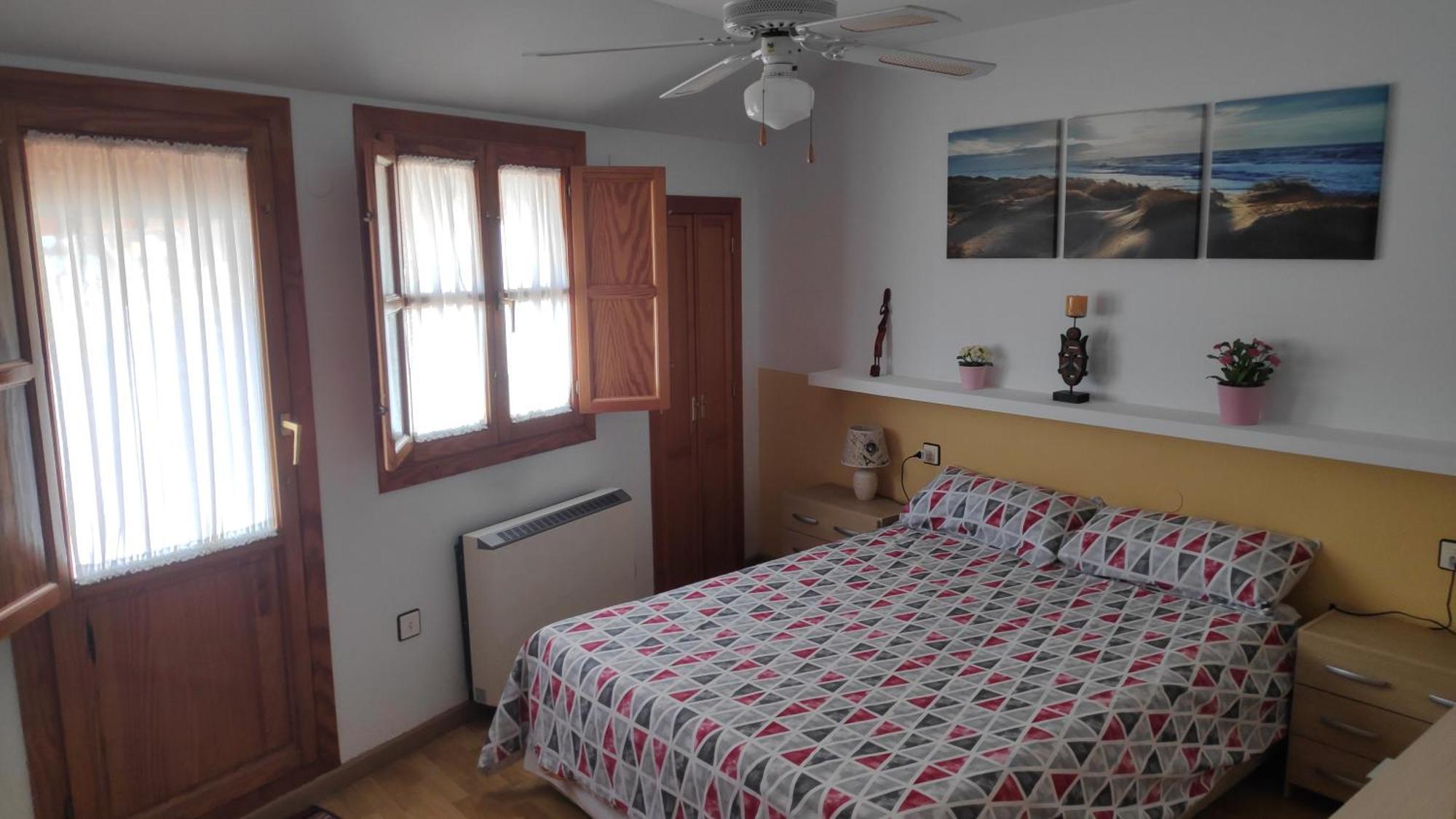 Duplex San Lorenzo 2 Parking Gratuitos Y Piscina Jaen Exterior photo